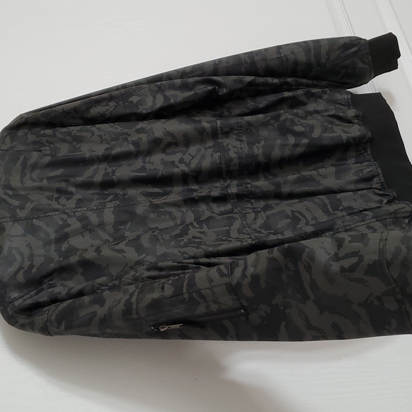 Alcott Jacket - Picture 5 of 5